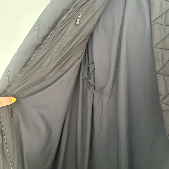 COPY - Lululemon Down Wunder 8 Black Puffer Coat - Picture 6 of 6
